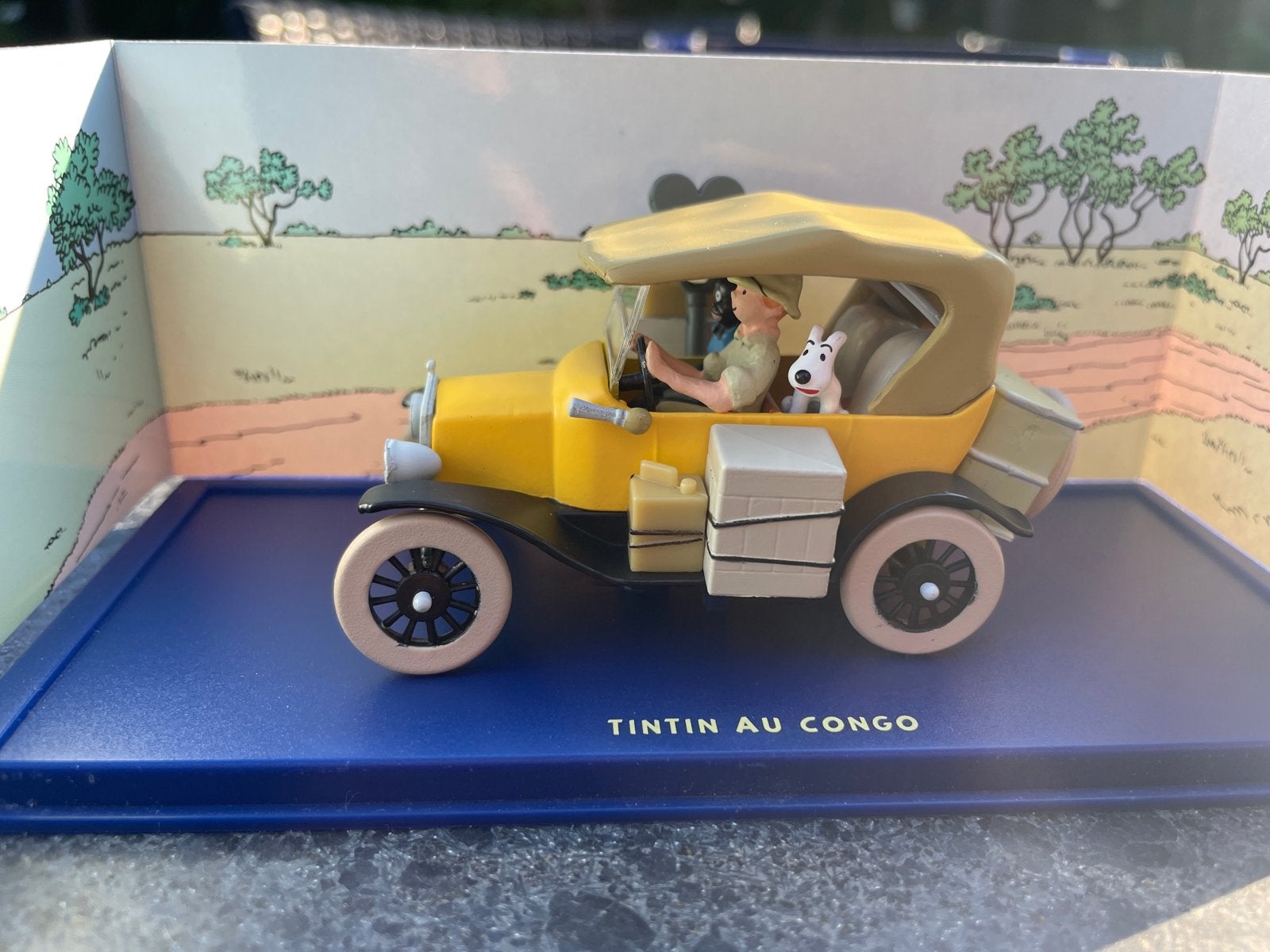 Kuifje in Afrika Ford T modelauto met figuren, Ophalen, Kuifje, Nieuw, Beeldje of Figuurtje