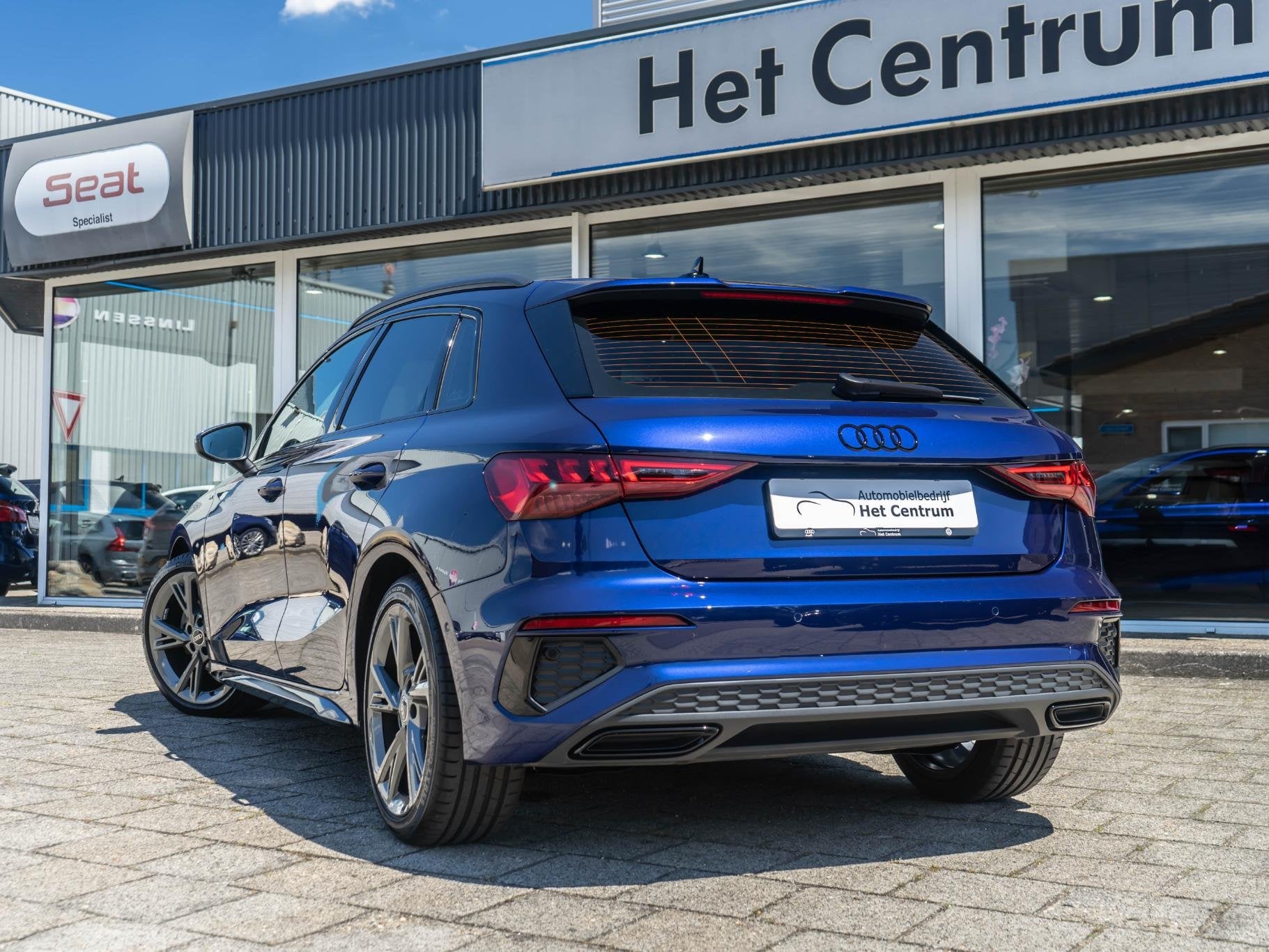 Audi A3 Sportback 35 TFSI S edition S-line - Carplay - El. a, Auto's, Stof, 4 cilinders, 150 pk, Blauw
