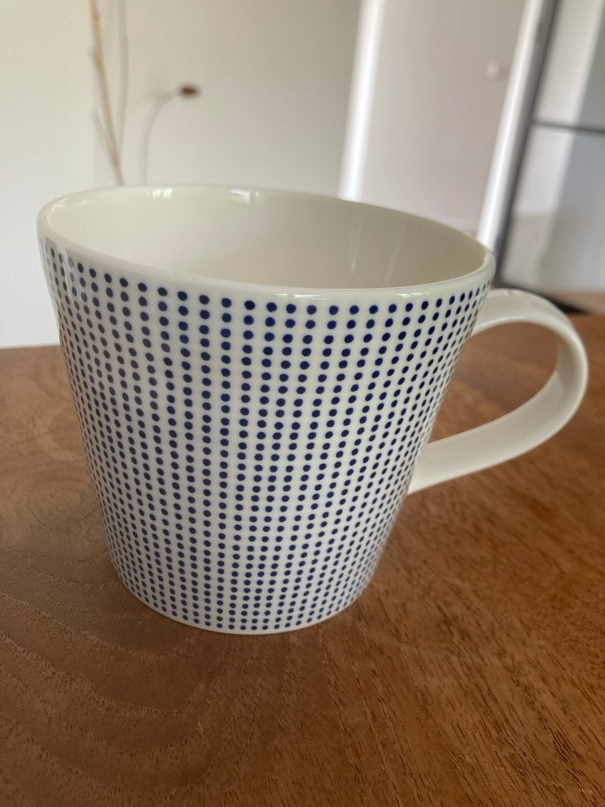 Royal Doulton Pacific Mok - Blauw stippenpatroon, Zo goed als nieuw, Modern, Porselein, Mok