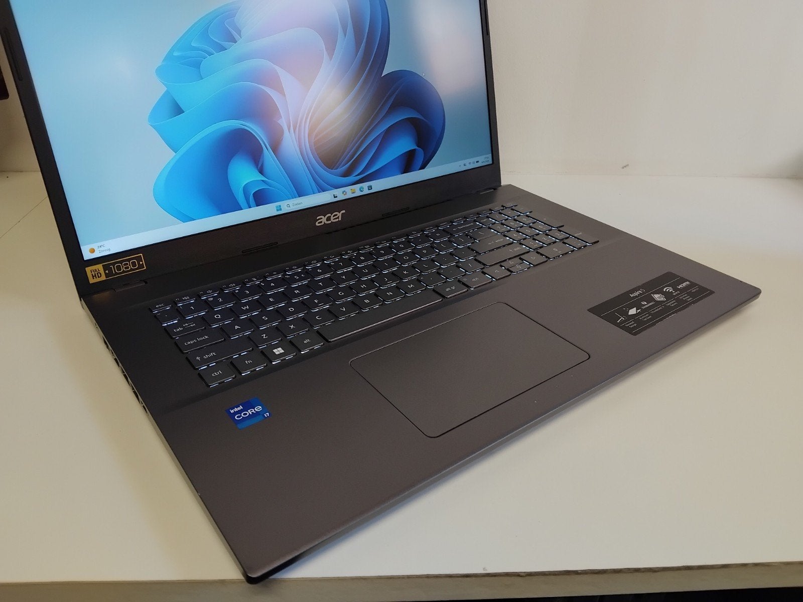 Acer Aspire 5 A517 Core i7-12650H 16GB 1TB SSD 17,3Inch FHD, 12th Gen: Intel Core i7-12650H, Gebruikt, 2 tot 3 Ghz, Qwerty