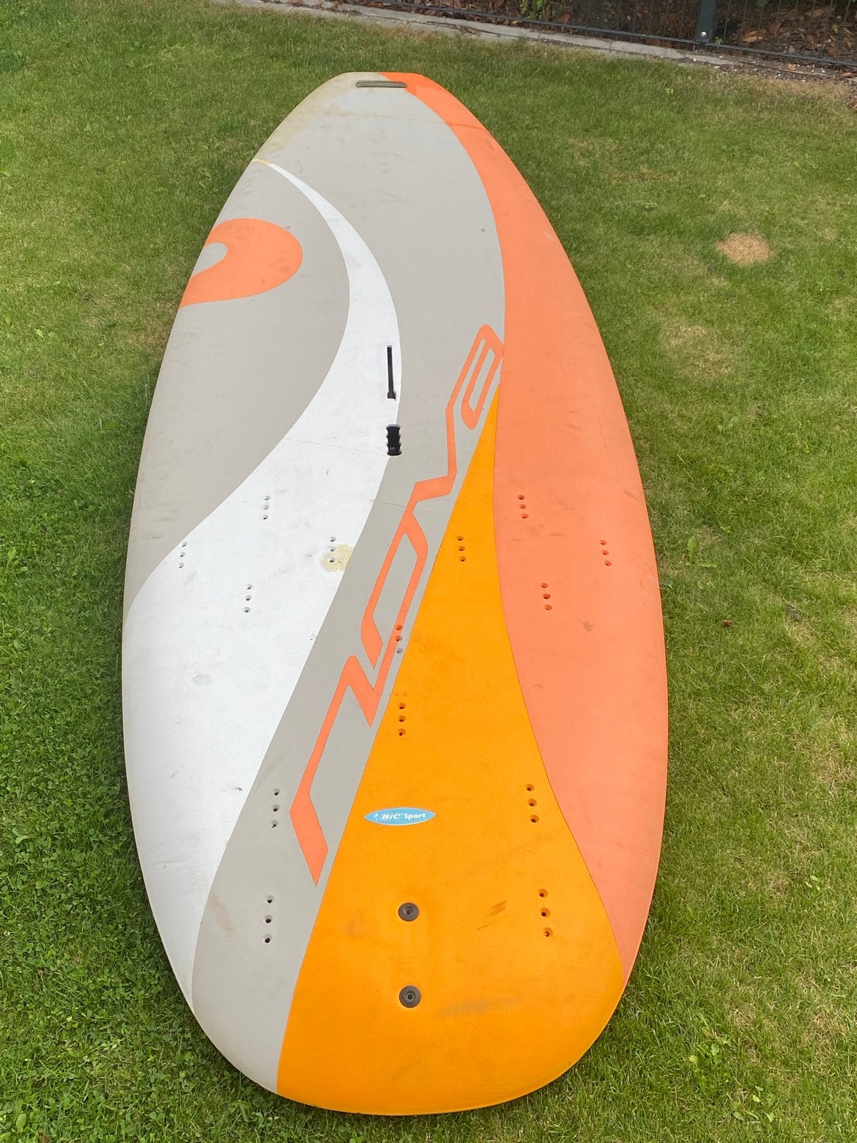 Windsurfset: BIC Nova plank, North Sails Tuigage, Ophalen, 250 tot 300 cm, Gebruikt, 5 tot 6.5 m²