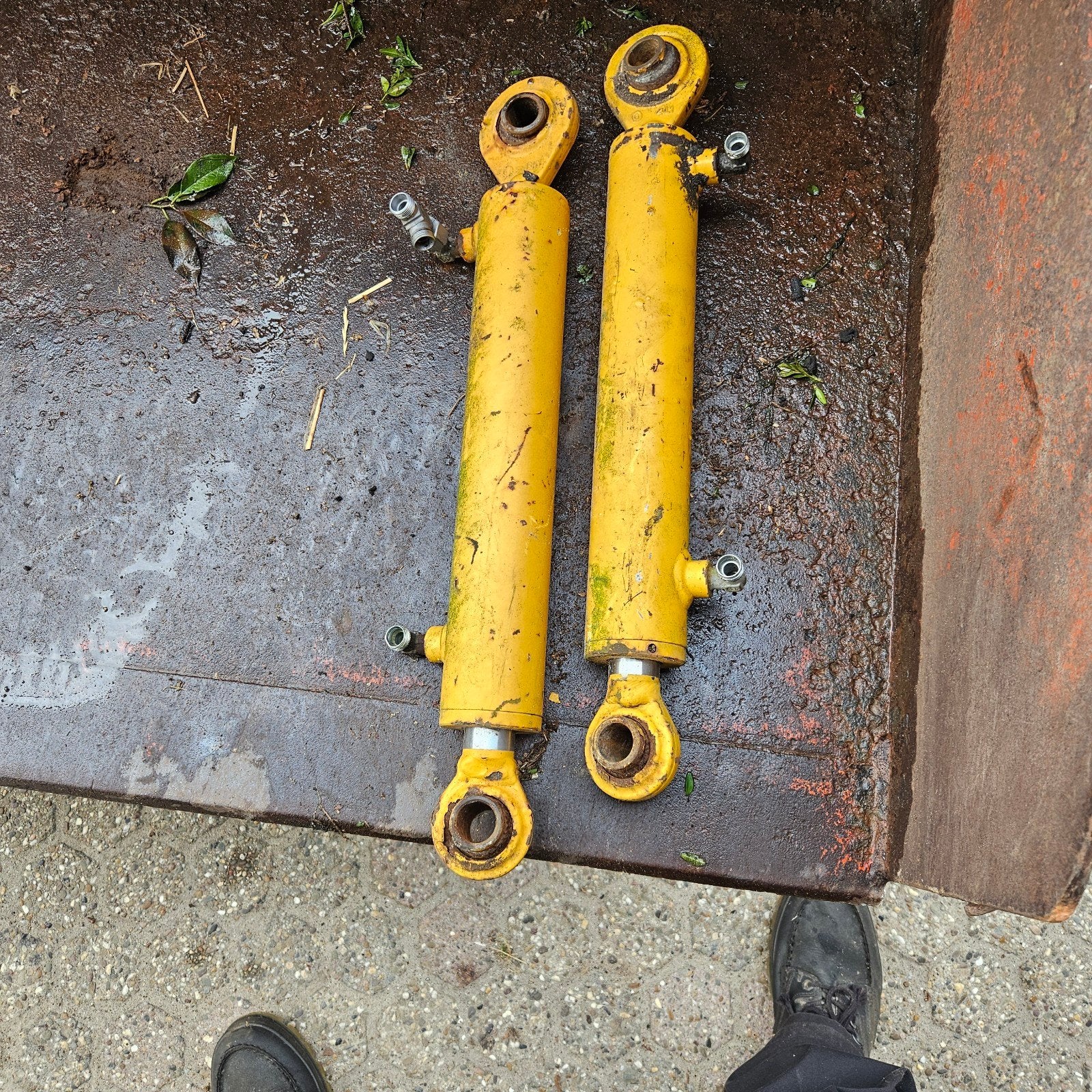 hydraulische cilinders, Ophalen