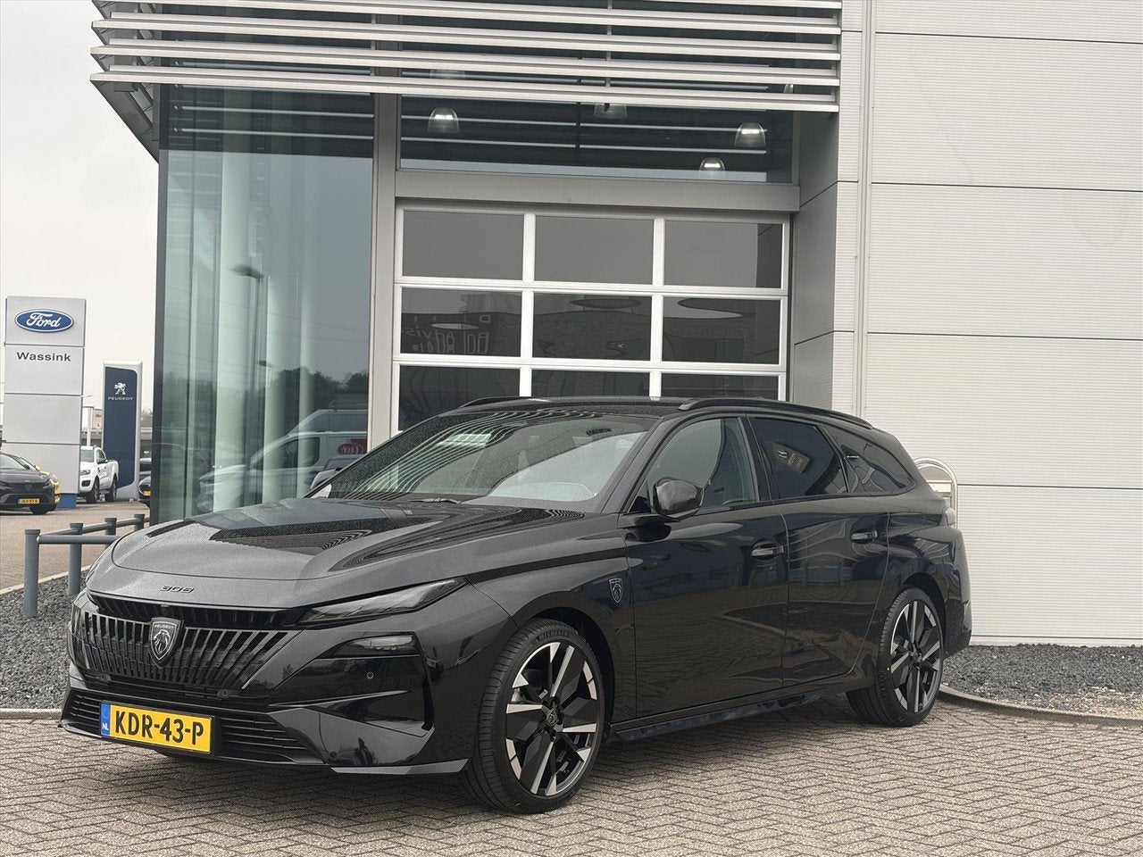 Peugeot 308 SW Hybrid 145pk e-DCS6 GT | 360 Vision & Drive A, Automaat, 136 pk, Gebruikt, 1199 cc