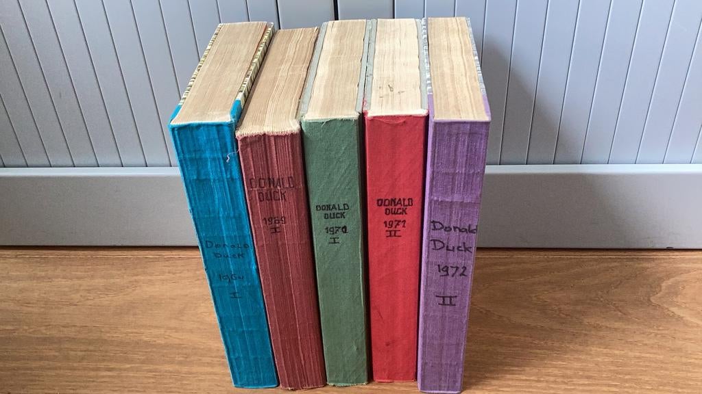 Donald Duck ingebonde weekbladen 1964,1965,1969,1970 tm 1972, Gelezen, Europa, Ophalen of Verzenden, Meerdere comics