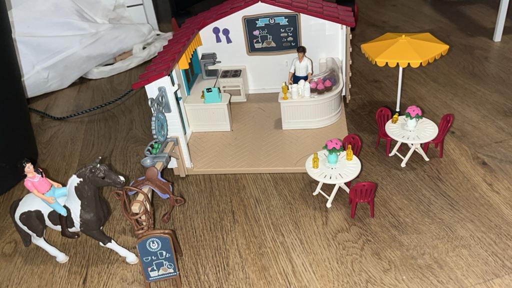 Schleich Paardencafé met paard en ruiter, Ophalen of Verzenden, Gebruikt, Jongen of Meisje