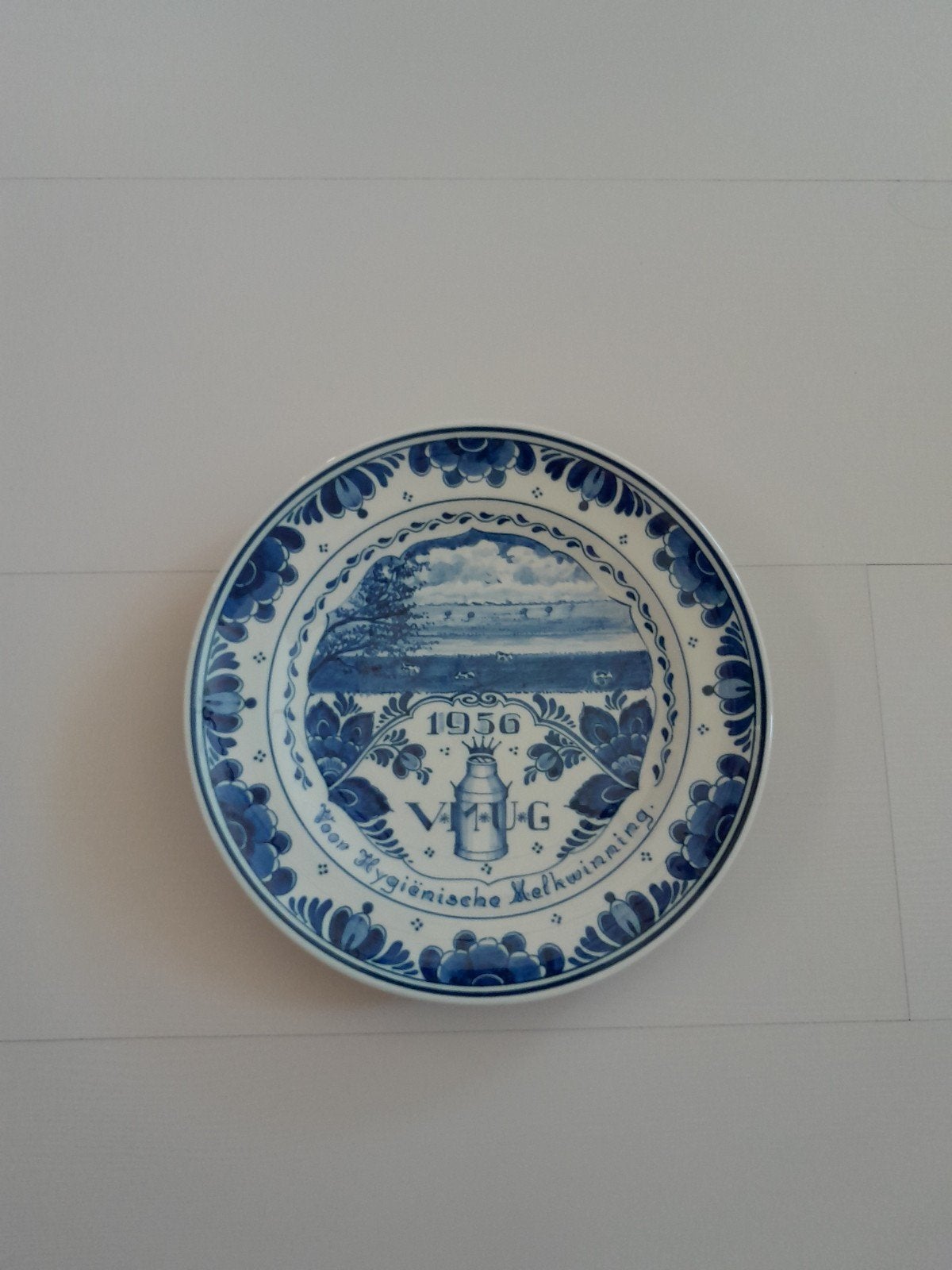 delftsblauw bord, Ophalen