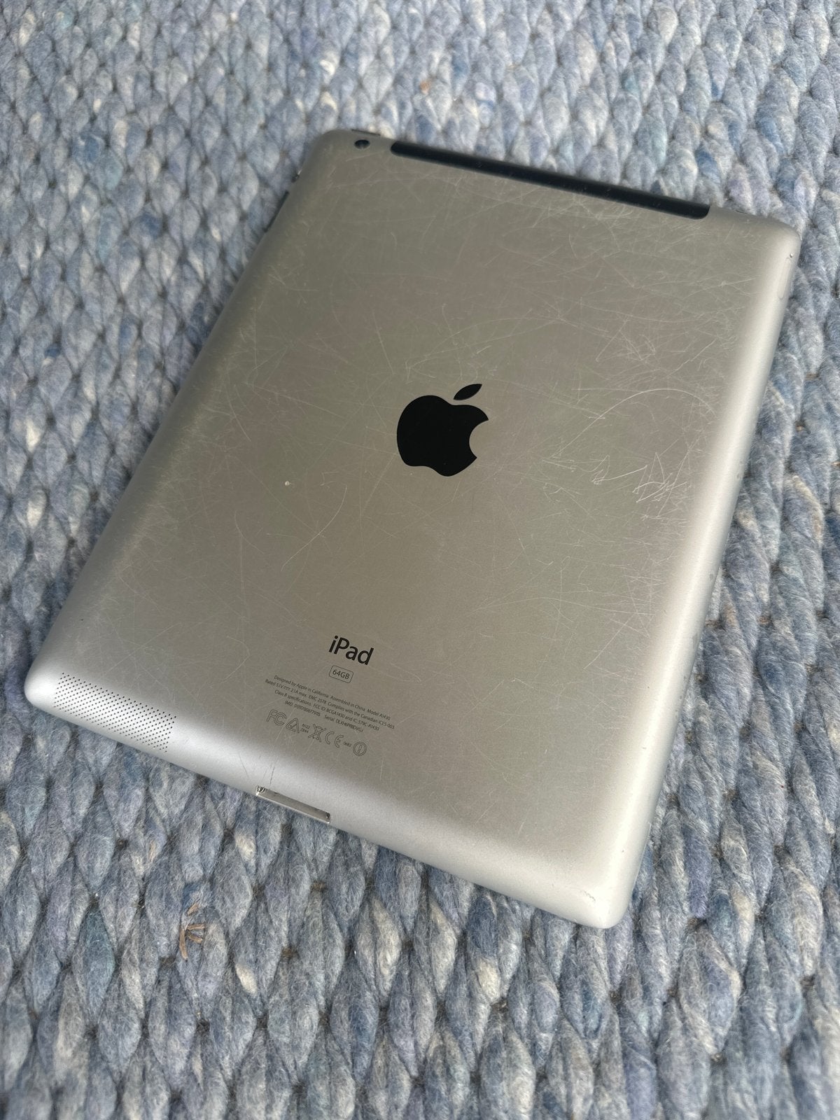Apple iPad (Model A1430) 64GB - werkend, wel barst in scherm, Computers en Software, Gebruikt, Apple iPad, Ophalen of Verzenden