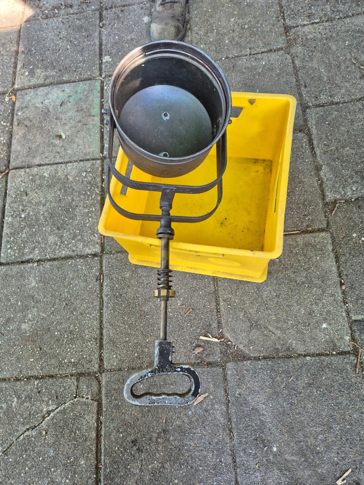 Zeekro zoeklamp, te vermaken tot interieurlamp, Ophalen of Verzenden