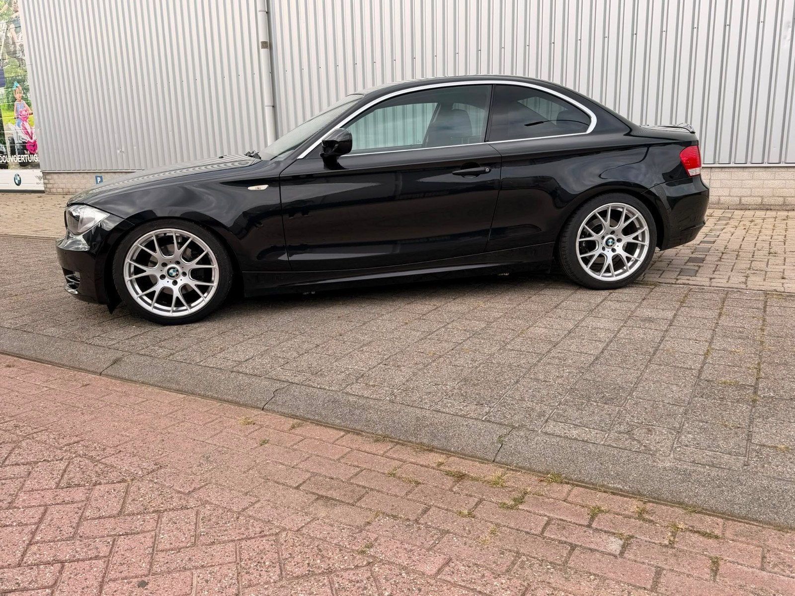 BMW 1-Serie 2.0 120I Coupe 2010 Zwart revisie motor, 1-Serie, 1995 cc, 4 cilinders, 4 stoelen