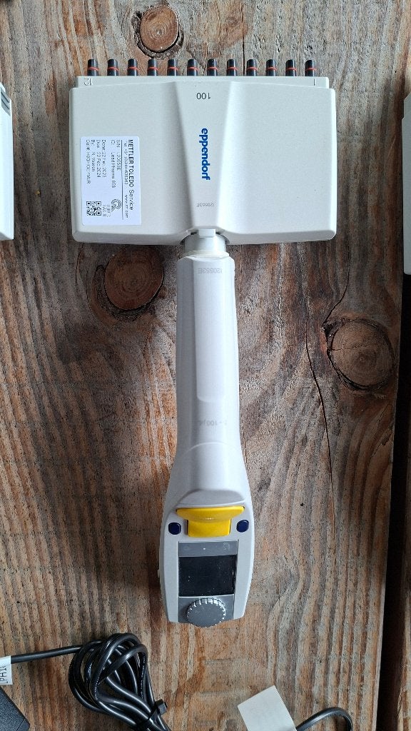 5x Eppendorf Xplorer Plus Elektronisch micro pipet, ., Ophalen of Verzenden, Zo goed als nieuw, .