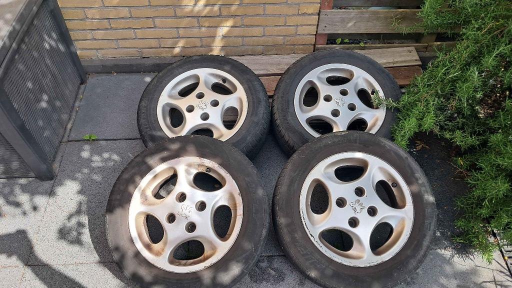 4 Alize velgen voor de peugeot 106, Ophalen, 14 inch, Gebruikt, 175 mm