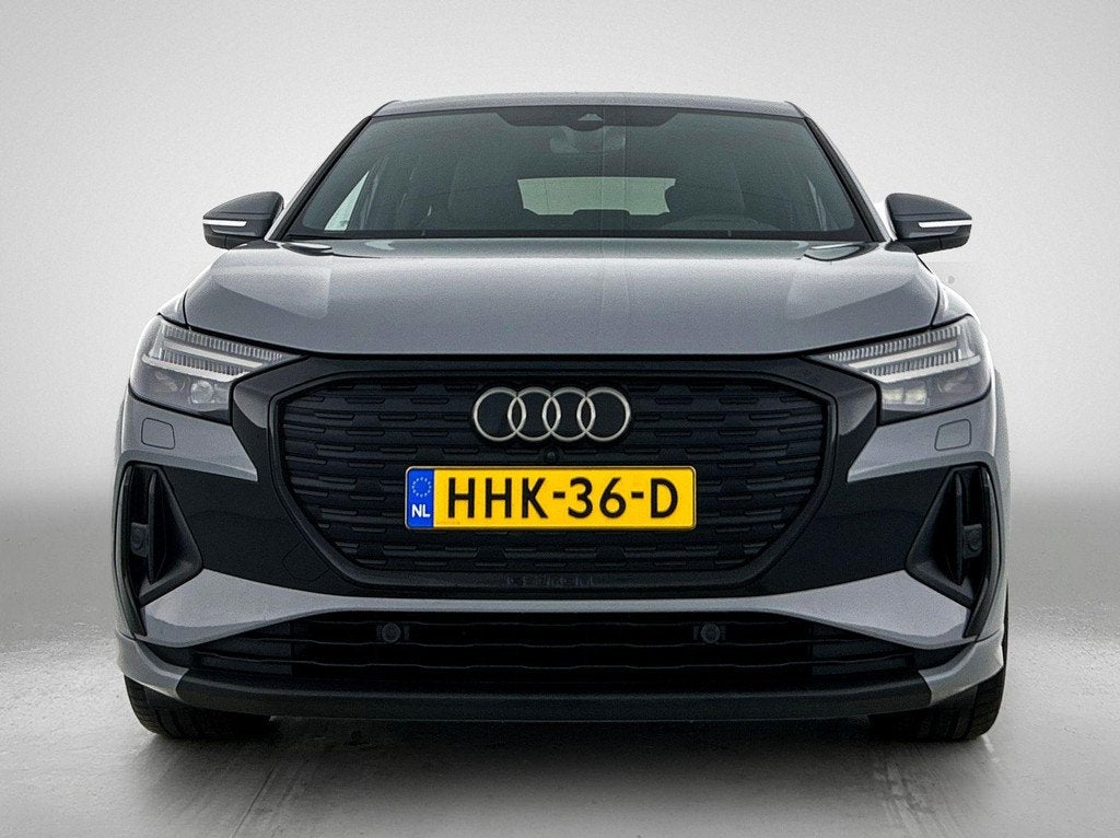 Audi Q4 Sportback e-tron 45 quattro S Edition 82 kWh | S-lin, Auto's, Audi, Gebruikt, Zwart, 82 kWh, 450 min