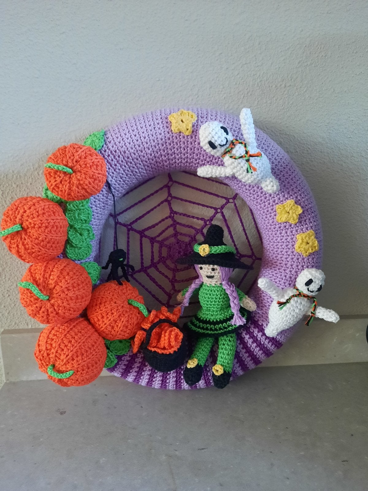 Gehaakte Halloween krans, unieke decoratie, Ophalen of Verzenden, Nieuw, Haken, Overige typen