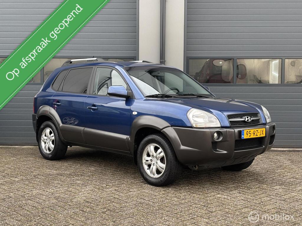 Hyundai Tucson 2.0i Style Uitvoering APK 2027/Zeer nette Sta, Auto's, Hyundai, 4 cilinders, Blauw, Origineel Nederlands, Handgeschakeld