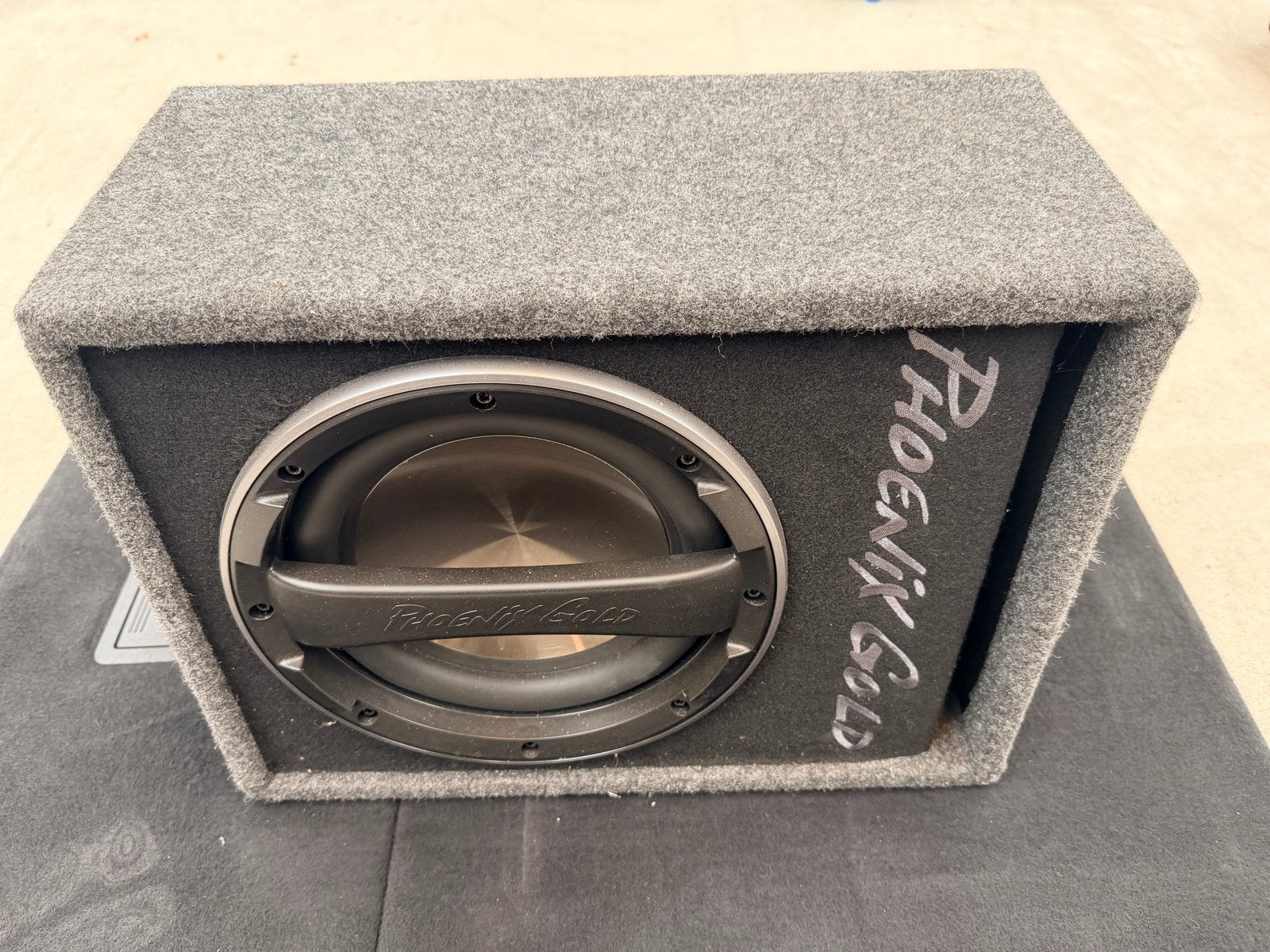 Phoenix Gold Z110AB-V2 actieve subwoofer., Ophalen, Gebruikt