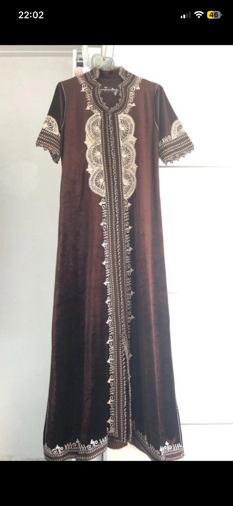 Marokkaanse jurk- caftan, Kleding | Dames, Overige typen, Bruin, Ophalen of Verzenden, Zo goed als nieuw