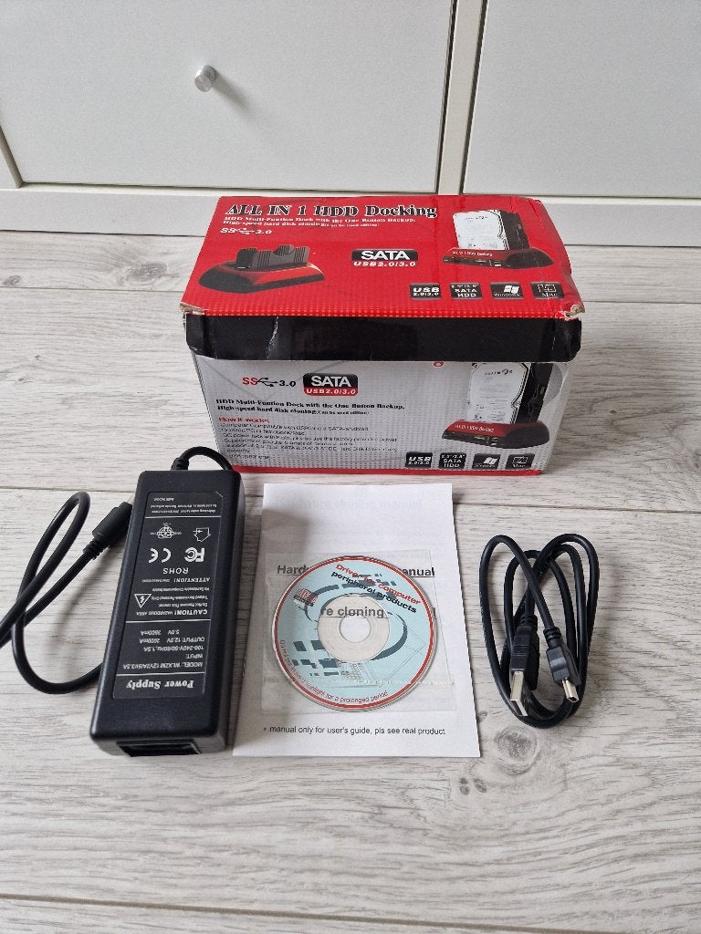 Hdd Docking station, Ophalen of Verzenden, Zo goed als nieuw