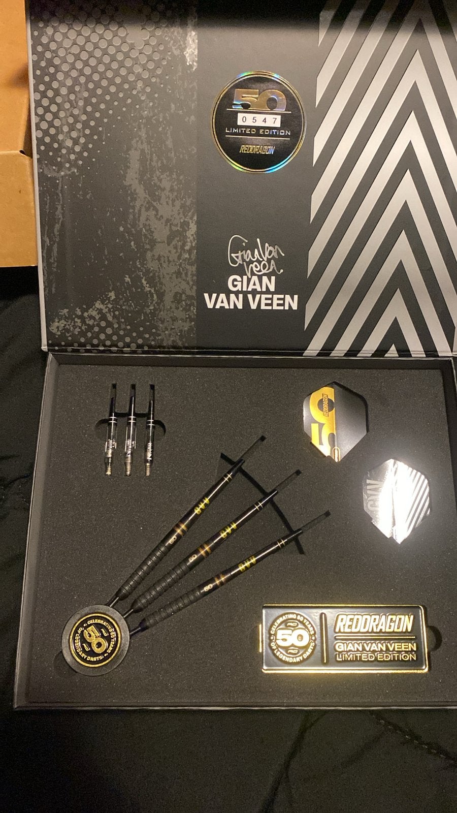 Red Dragon Gian van Veen Limited Edition Darts Nieuw, Sport en Fitness, Ophalen of Verzenden, Nieuw, Pijlen
