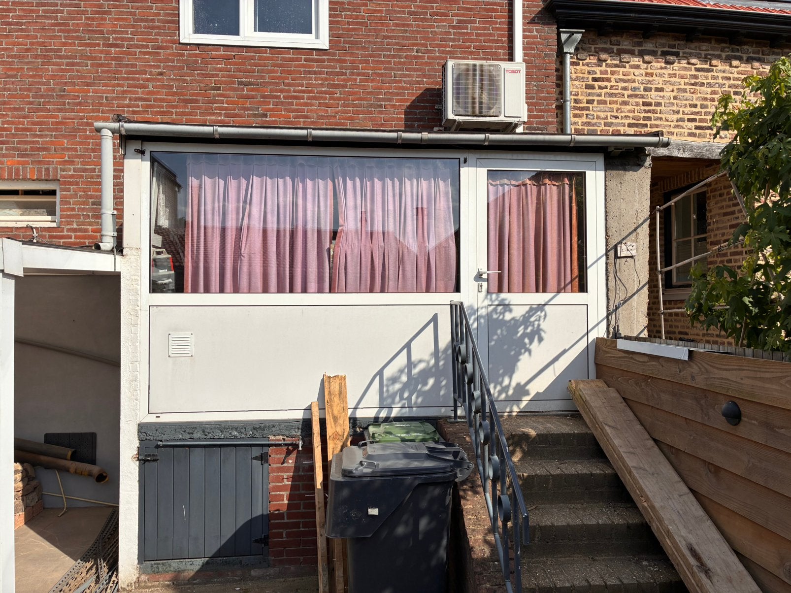 Aluminium kozijn met dubbel glas, Doe-het-zelf en Verbouw, Kozijnen en Schuifpuien, Ophalen, Gebruikt, Aluminium, 150 tot 225 cm