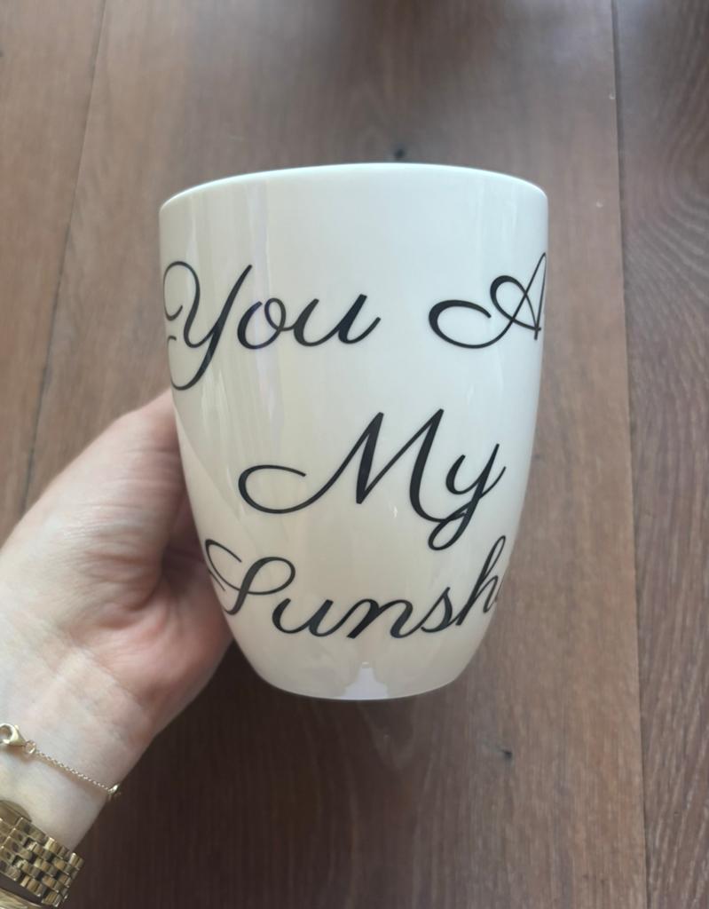 Riviera Maison mok you are my sunshine, Huis en Inrichting, Keuken | Servies, Ophalen of Verzenden, Zo goed als nieuw, Overige stijlen