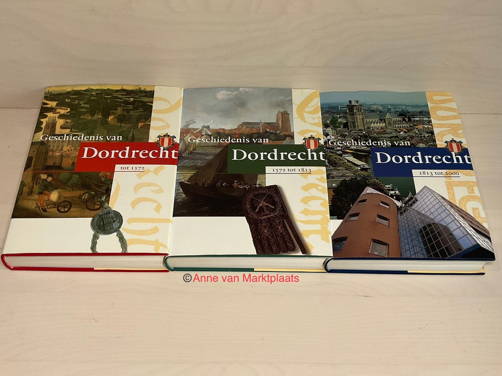 Geschiedenis Van Dordrecht 3 delen - Willem Frijhoff, Boeken, Geschiedenis | Stad en Regio, Zo goed als nieuw, Ophalen of Verzenden