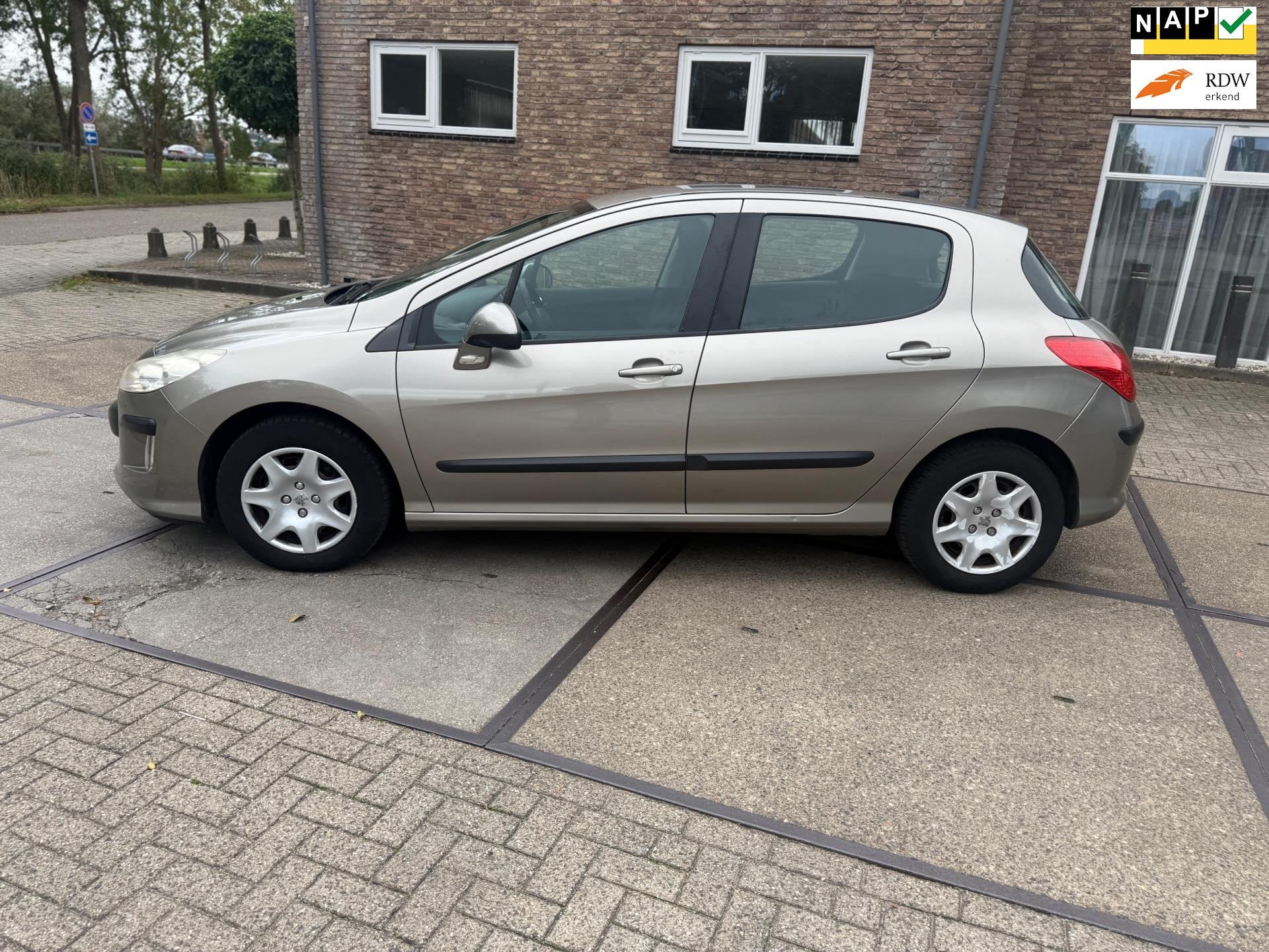 Peugeot 308 1.6 VTi X-line, Voorwielaandrijving, 15 km/l, Gebruikt, 680 kg