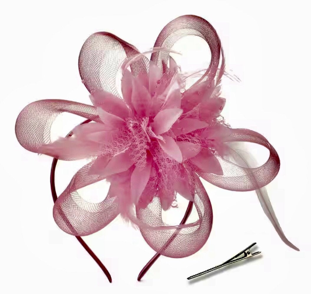 Mooie roze fascinator, Ophalen of Verzenden, Nieuw, 56 of 57 cm (M, 7 of 7⅛ inch), Hoed