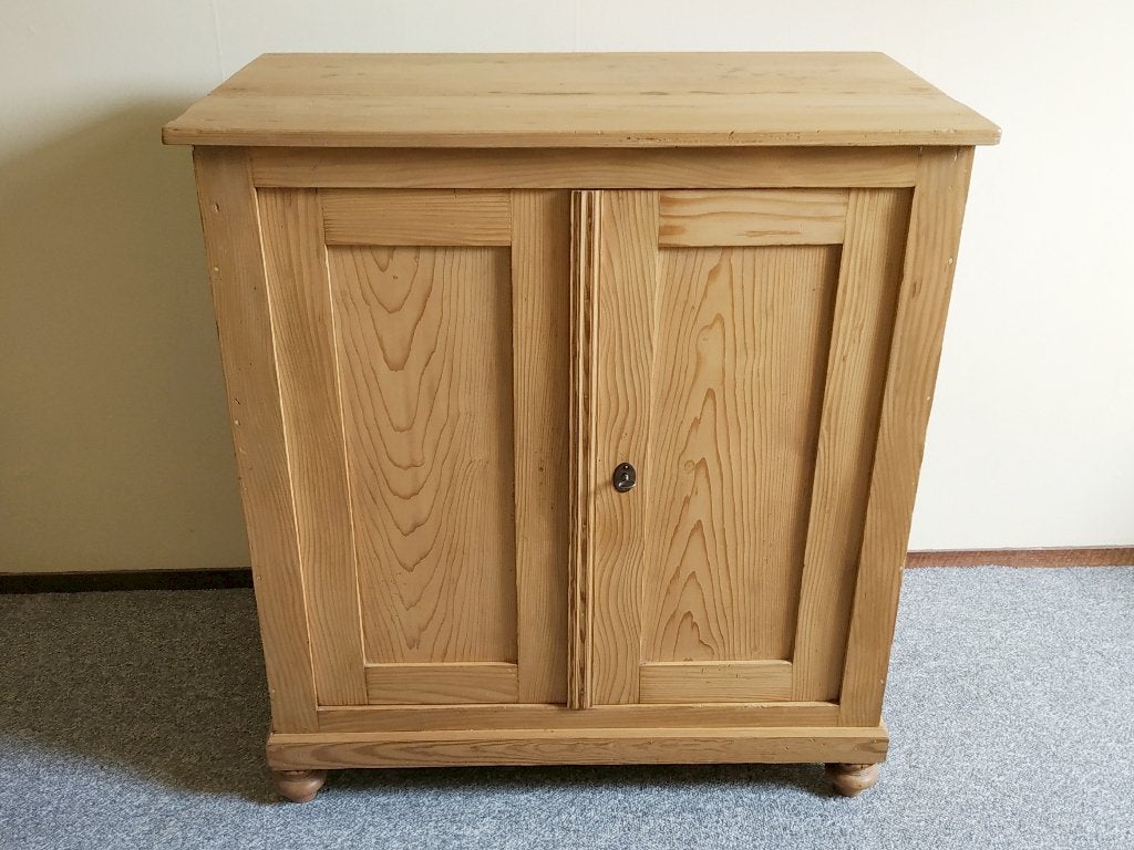 antiek twee deurs kastje kommode kast grenen hout, Ophalen