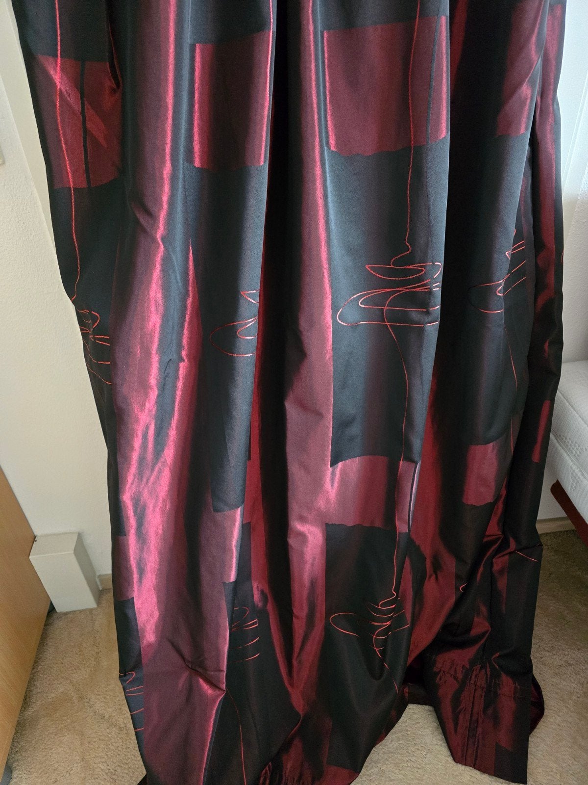Luxe verduisterend gordijn bordeaux/zwart | 134x216 cm, Huis en Inrichting, Ophalen of Verzenden