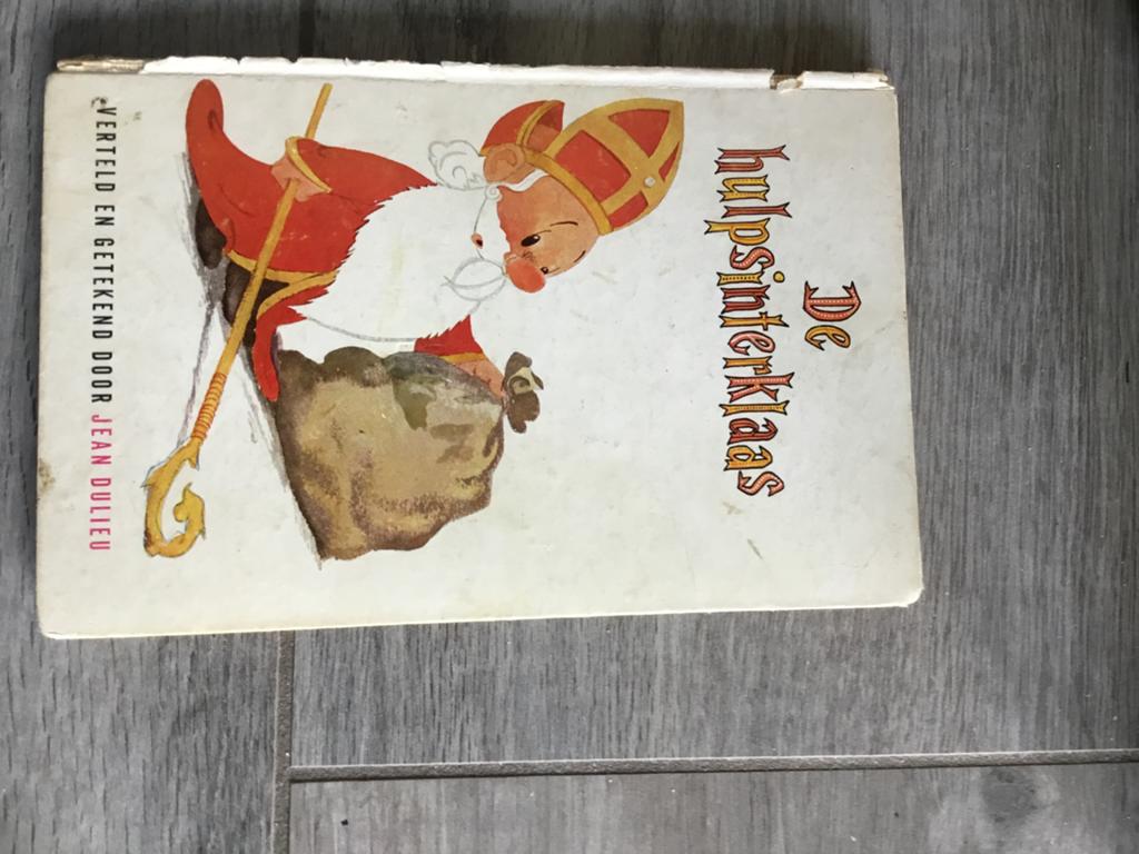 De hulp sinterklaas, Ophalen of Verzenden, Gelezen