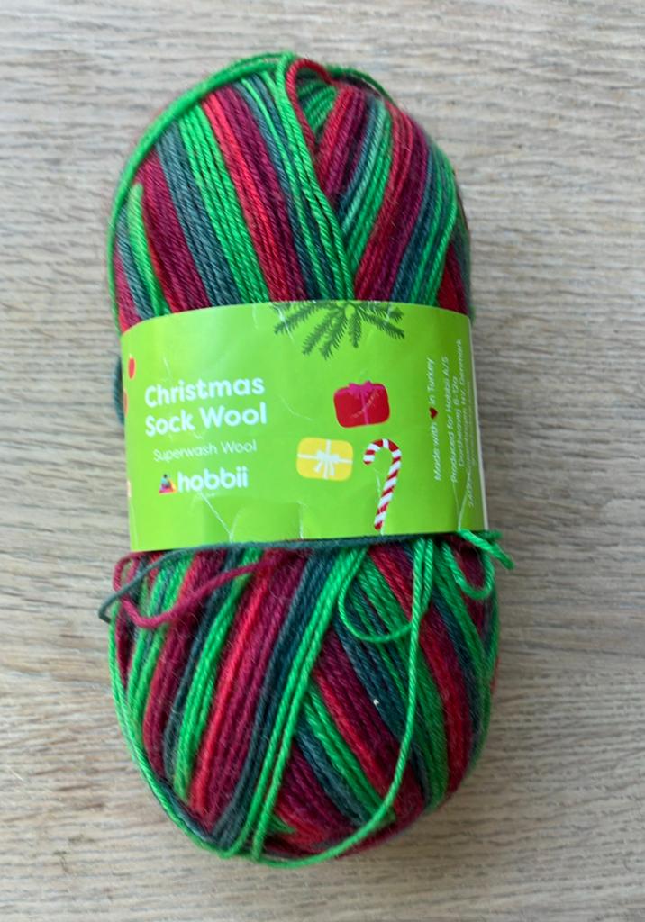 Hobbii kerst sokkenwol 100 gram, Ophalen of Verzenden, Zo goed als nieuw, Breien of Haken, Wol of Garen