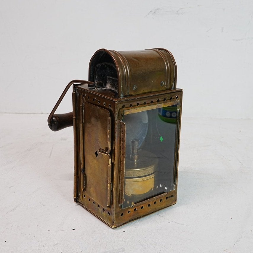 Duitse federale spoorwegen Brass Carbide lamp uit 1957., Verzamelen, Ophalen of Verzenden, Gebruikt, Trein, Overige typen