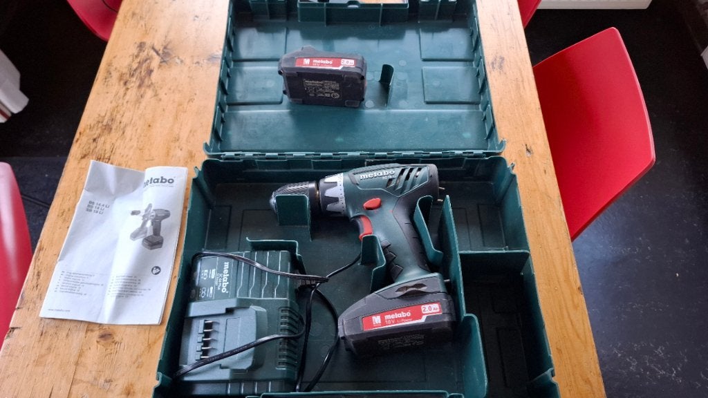 Accu boor-schroefmachine Metabo BS-18 LI, Ophalen of Verzenden, Gebruikt, Minder dan 400 watt, Boor- en Schroefmachine