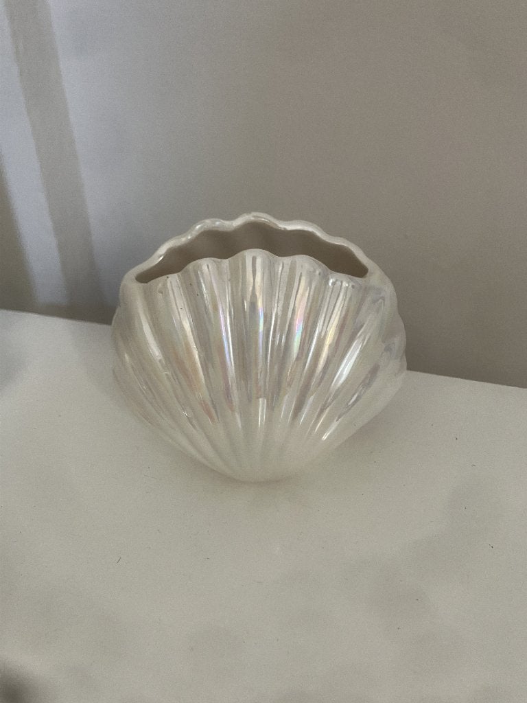 Iriserende vaas in de vorm van een schelp, Huis en Inrichting, Woonaccessoires | Vazen, Overige kleuren, Aardewerk of Porselein