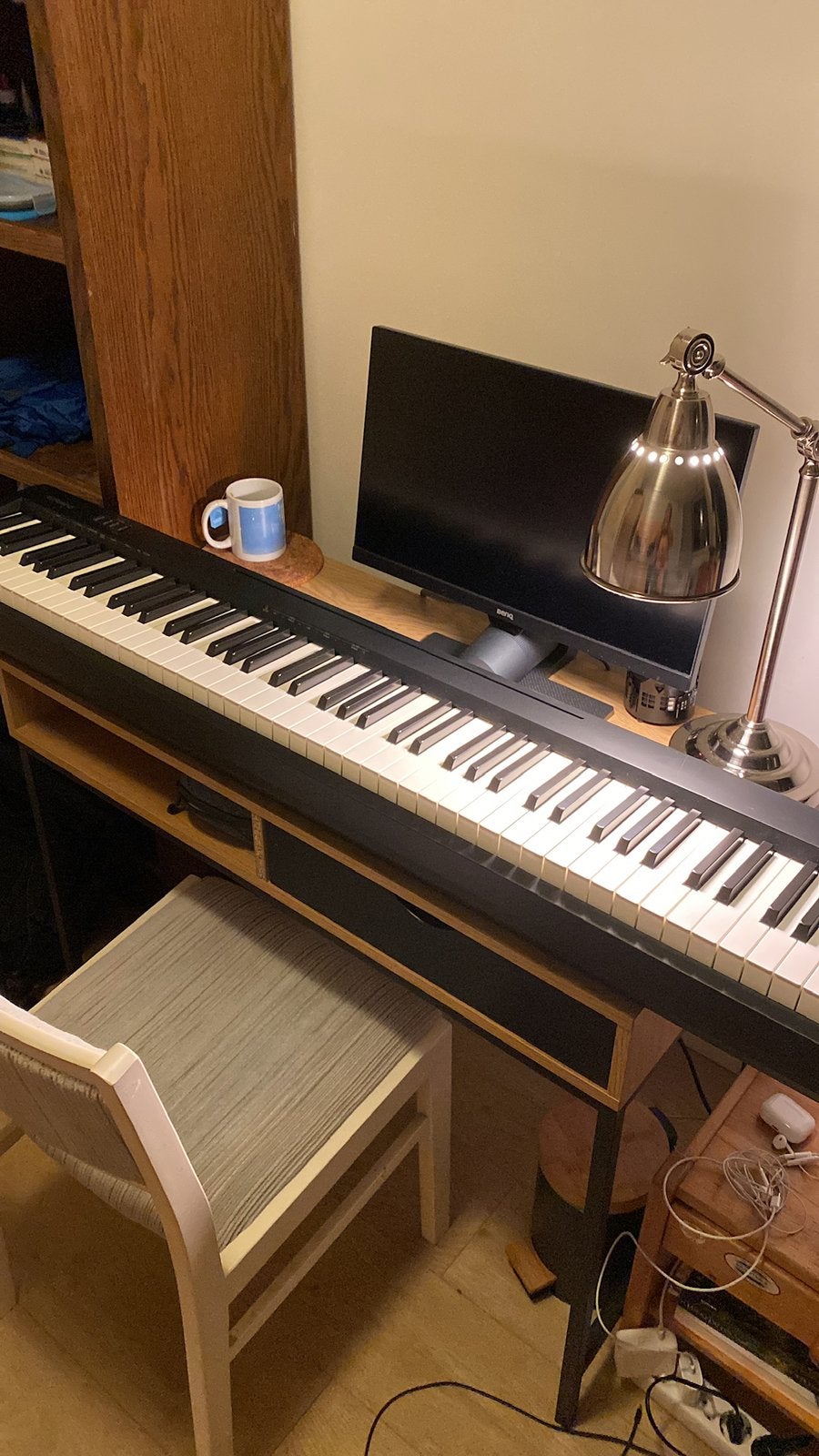 Roland FP-10 with stand and pedal, Ophalen, Zo goed als nieuw, Zwart