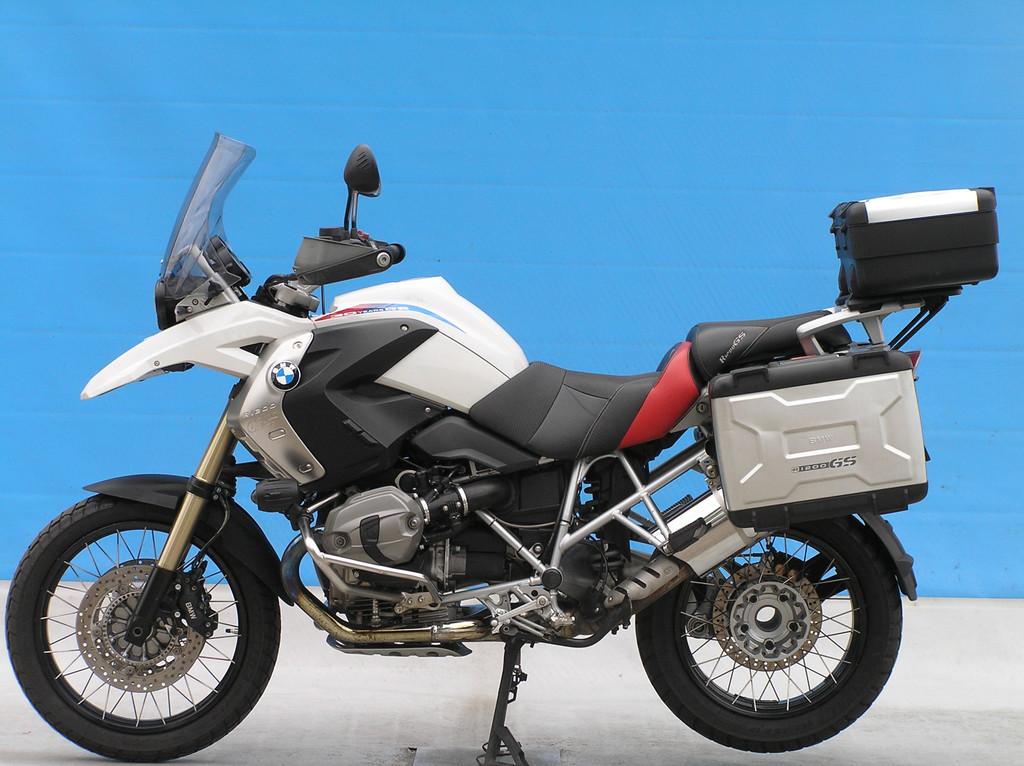 BMW R1200GS (bj 2010), BMW group Nederland B.V., Contactus@bmw-motorrad.nl, Bedrijf, Einsteinstraat 5
2289CC  Rijswijk, NL
