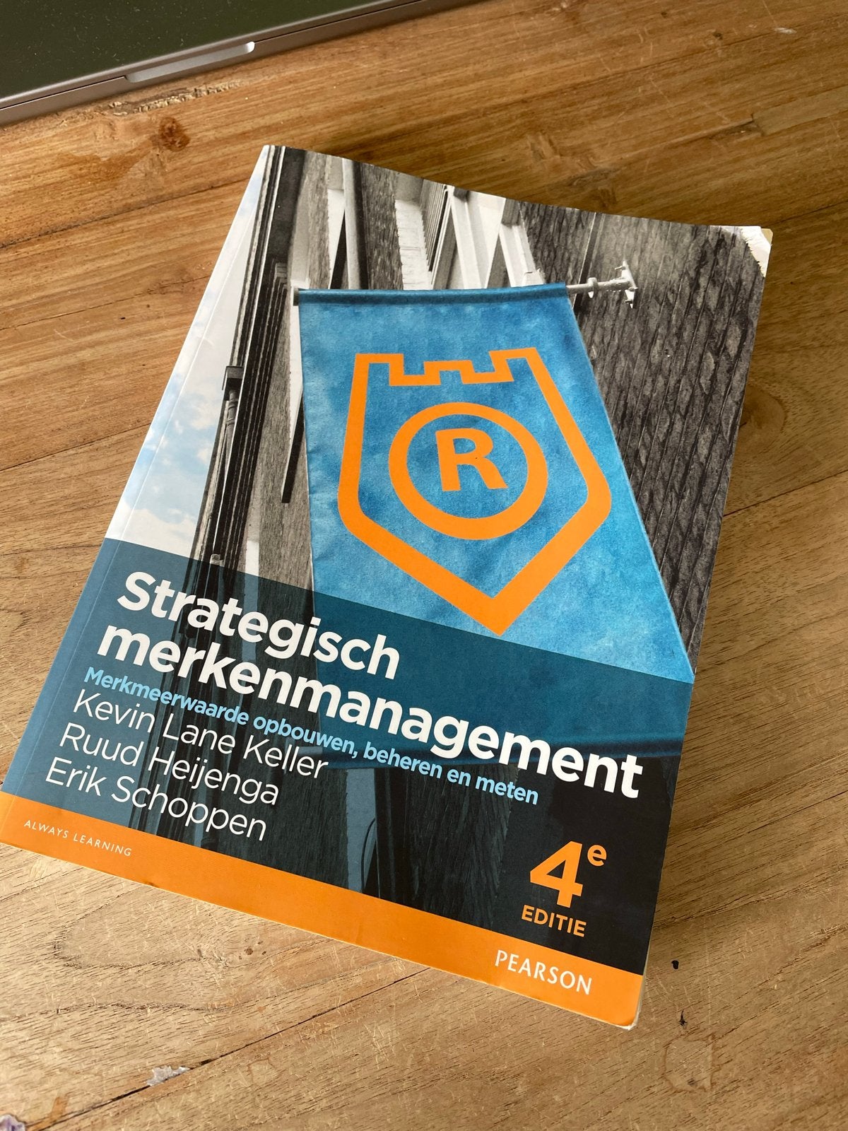 Strategisch merkenmanagement - 4e editie, Ophalen of Verzenden, Gamma, Zo goed als nieuw, HBO