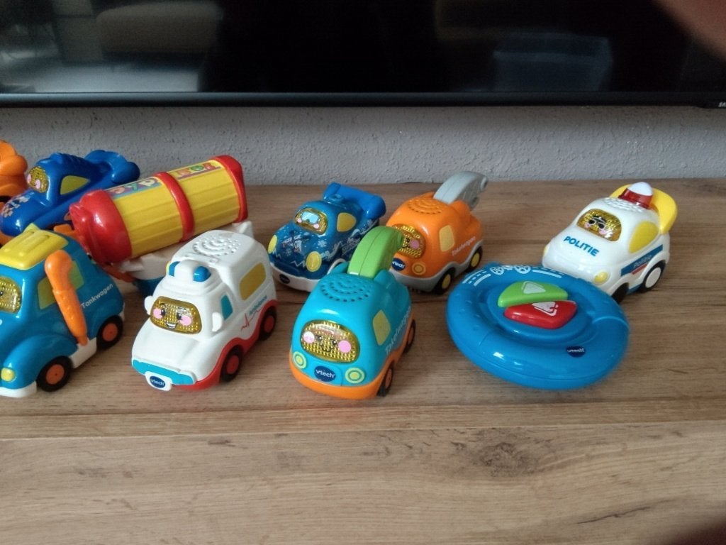 V-tech toet-toet auto's heel veel speelgoed voor weinig!, Kinderen en Baby's, Ophalen of Verzenden, Gebruikt, 6 jaar of ouder