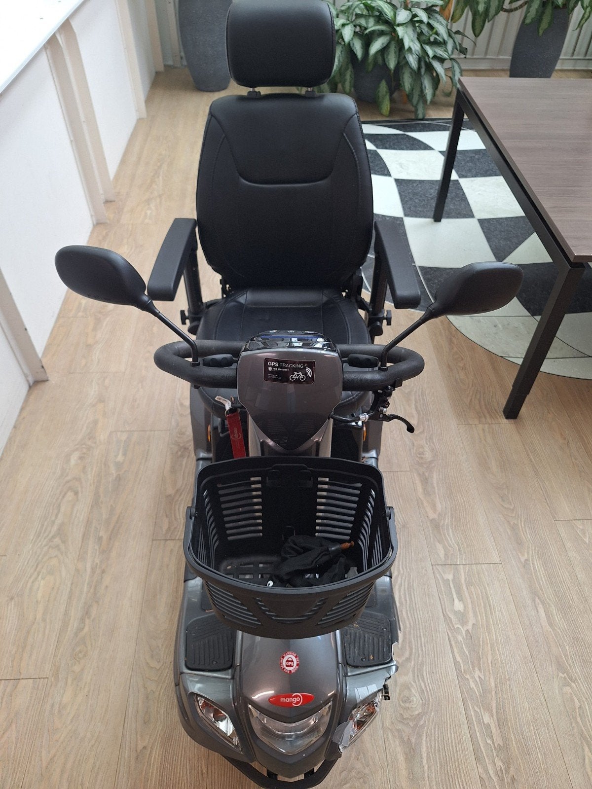 Mooie Mango Leopard 3-wiel scootmobiel, Diversen, Brommobielen en Scootmobielen, Ophalen, Zo goed als nieuw, 16 km/u of meer, Mango