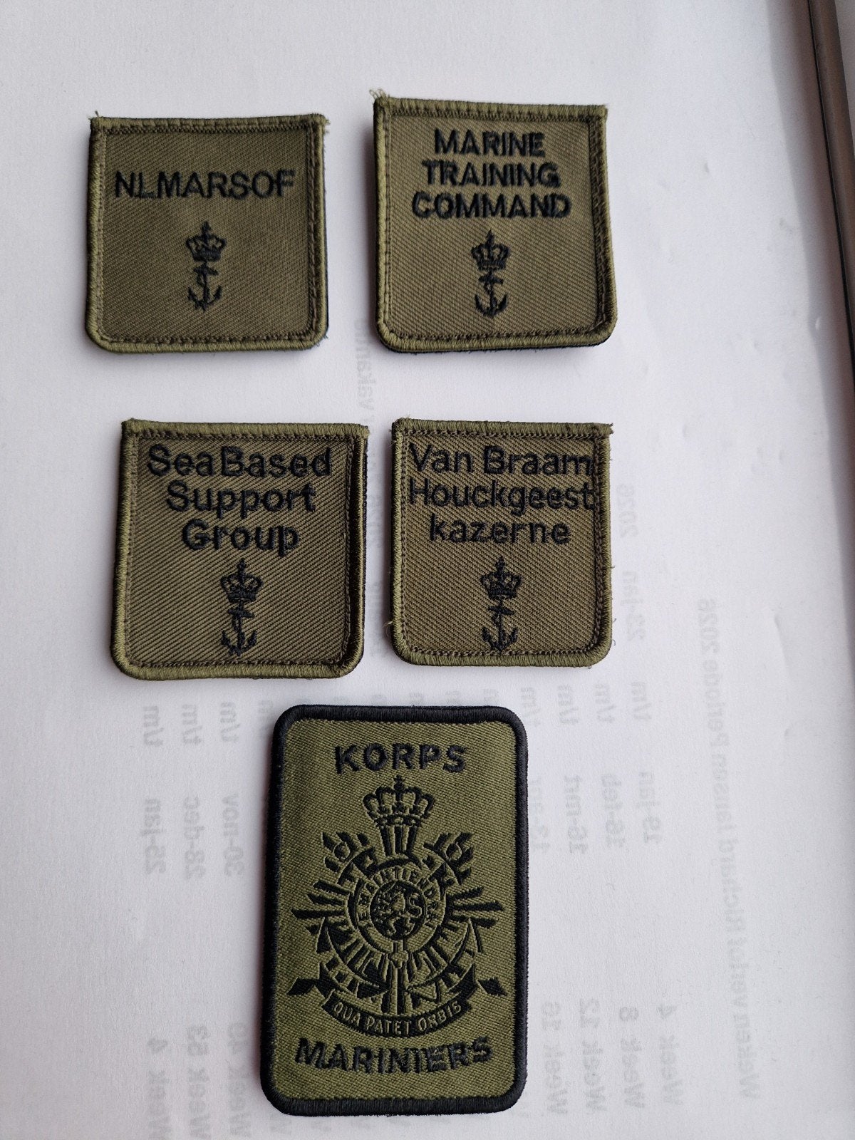 5x5 borstemblemen mariniers zie omschrijving, Ophalen of Verzenden, Marine, Nederland, Embleem of Badge