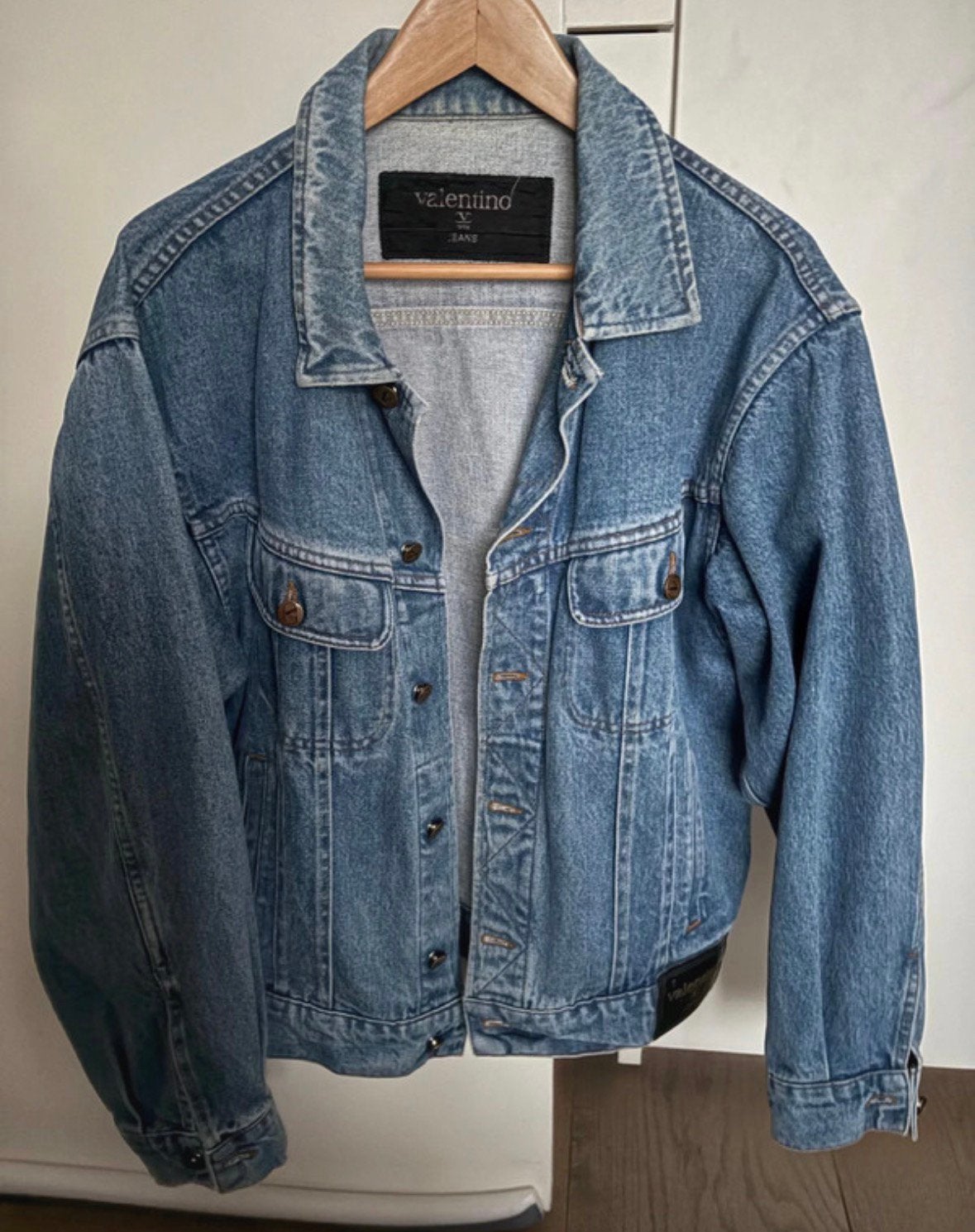 Valentino Garavani spijkerjas IT50, Verzenden, Zo goed als nieuw, Maat 48/50 (M), Blauw