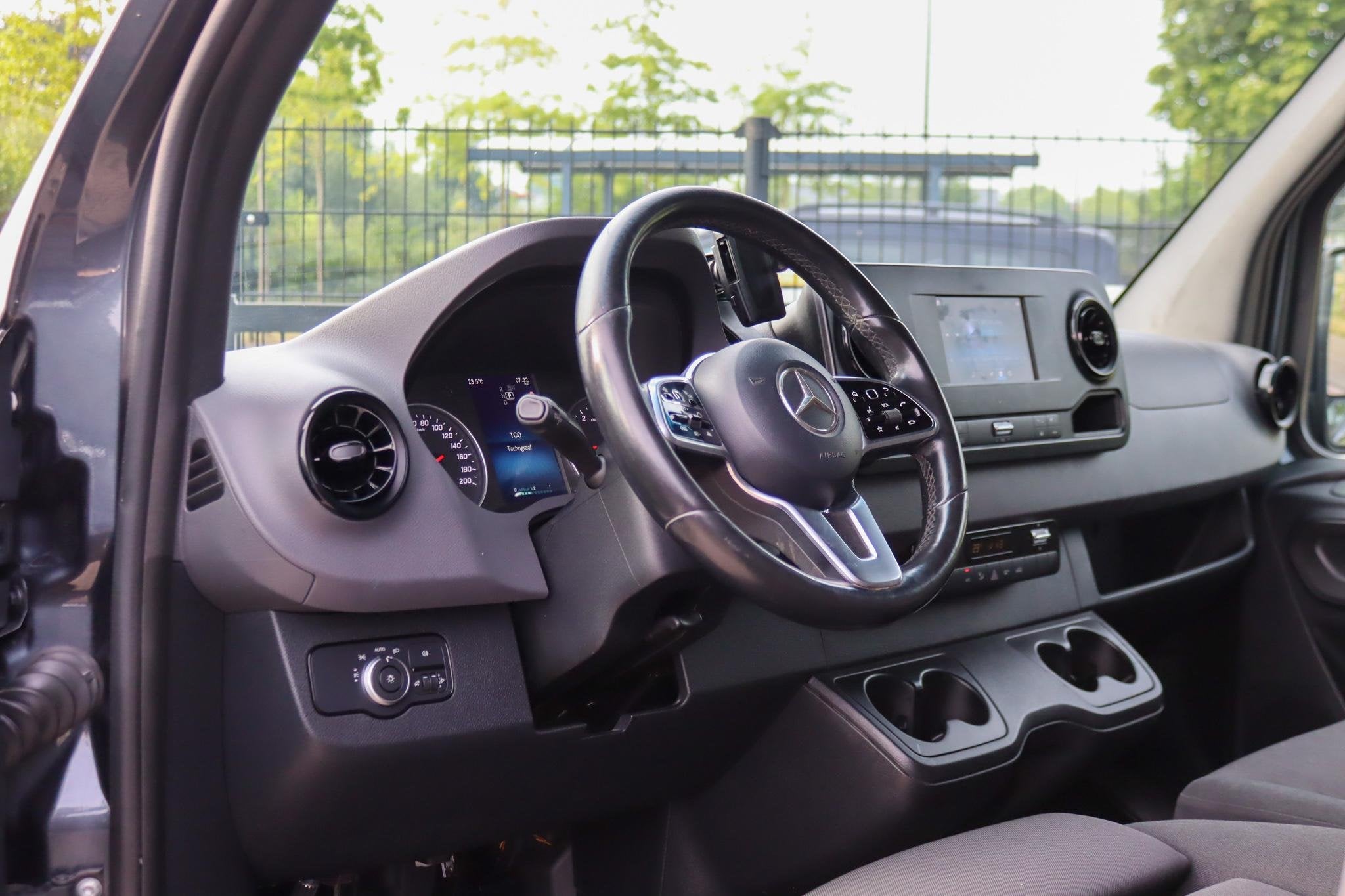 Mercedes-Benz Sprinter 319 V6 3.0 CDI L2H1 2800KG Trekhaak,, Auto's, Automaat, Gebruikt, 190 pk, 2800 kg