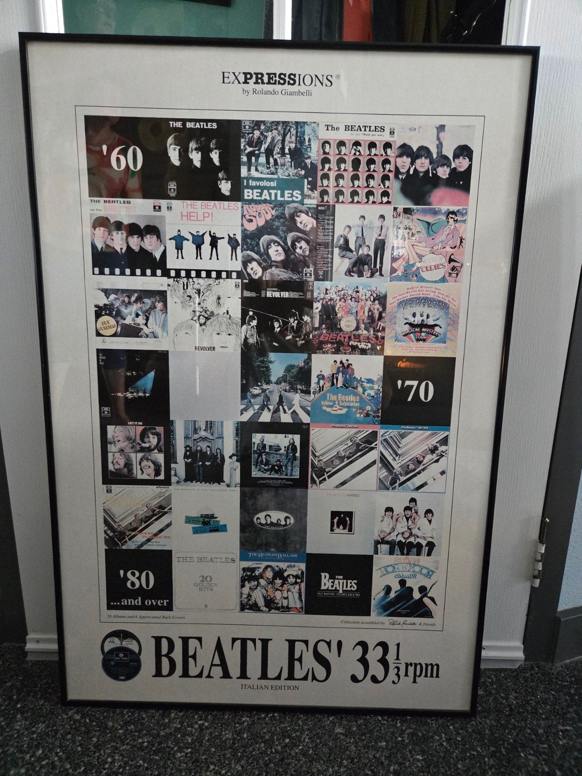 The Beatles 33 1/3 rpm Italiaanse editie ingelijste poster, Ophalen, Gebruikt, Foto of Poster, 75 – 100