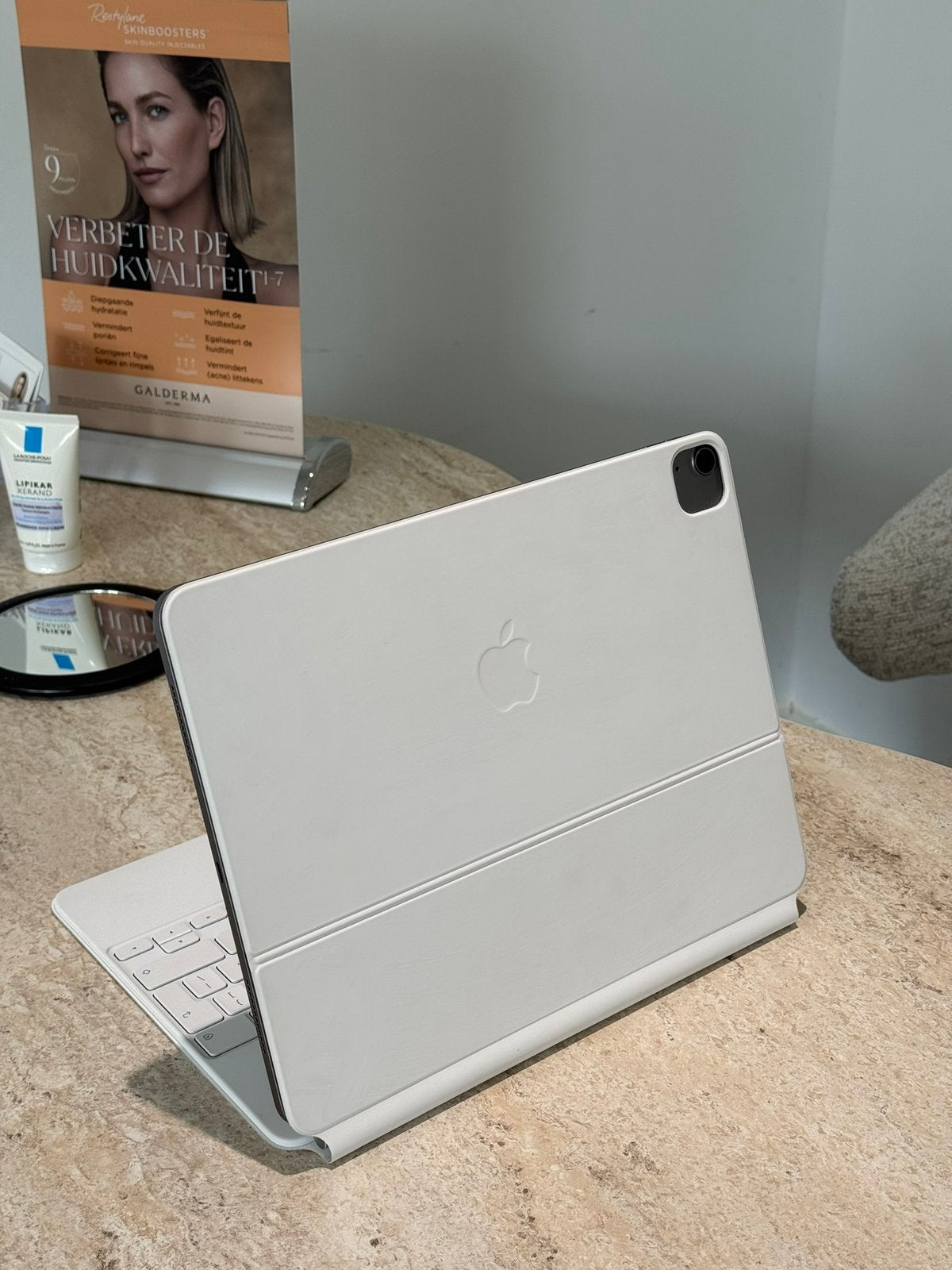 Foto 3 van Apple Magic Keyboard iPad Air 13 inches