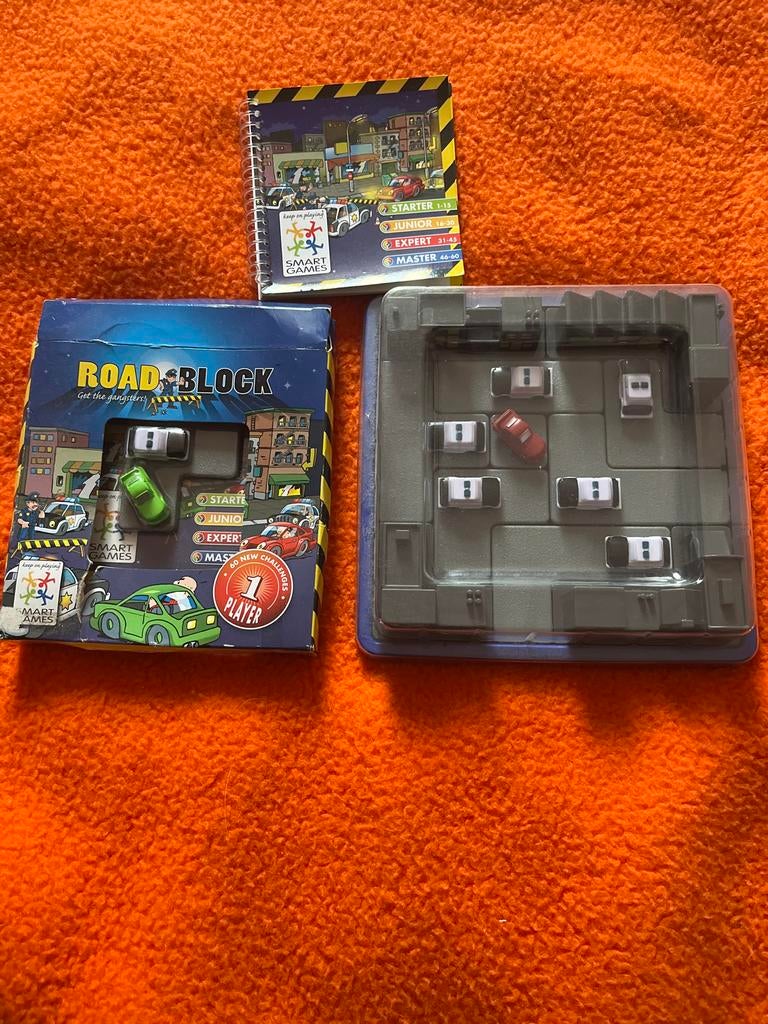 Smartgames Road Block met uitbreiding - Logica Puzzel, Hobby en Vrije tijd, Gezelschapsspellen | Bordspellen, Zo goed als nieuw