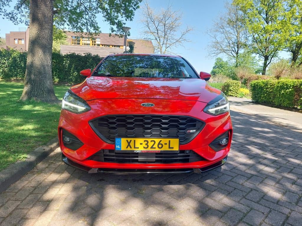Ford Focus 1.0 Ecoboost 125pk 2019 Rood, Zwart, Origineel Nederlands, Handgeschakeld, Particulier