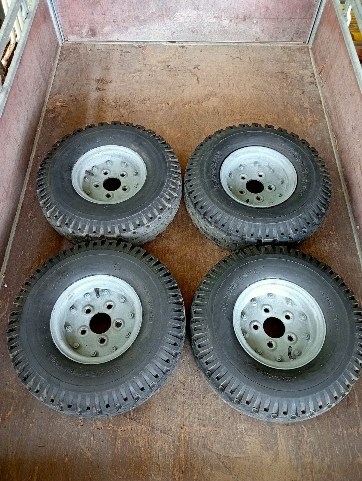 Vredestein werktuig landbouw trailer banden 5x112 6.00-9 V54, Ophalen
