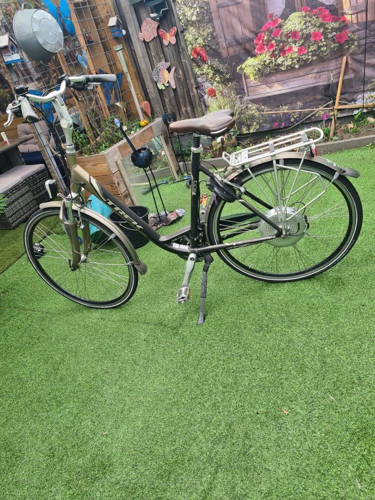Damesfiets 28 inch met versnelling, Ophalen of Verzenden, Zo goed als nieuw