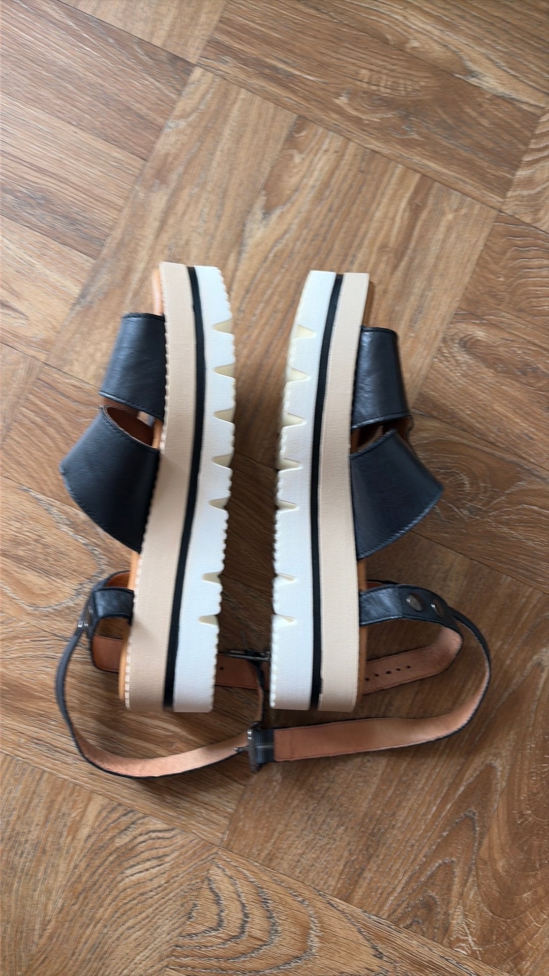 Roberto D'Angelo comfort plateau sandaal leer 38 zwart, Verzenden, Zo goed als nieuw, Zwart, Sandalen of Muiltjes