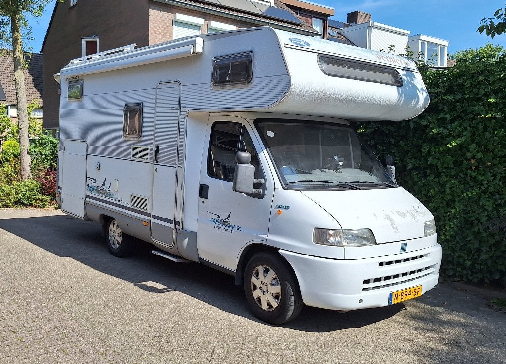 Goed onderhouden 6-persoons camper Fiat Ducato Dethleffs, Caravans en Kamperen, Alkoof, Ringverwarming, Fiat, Particulier